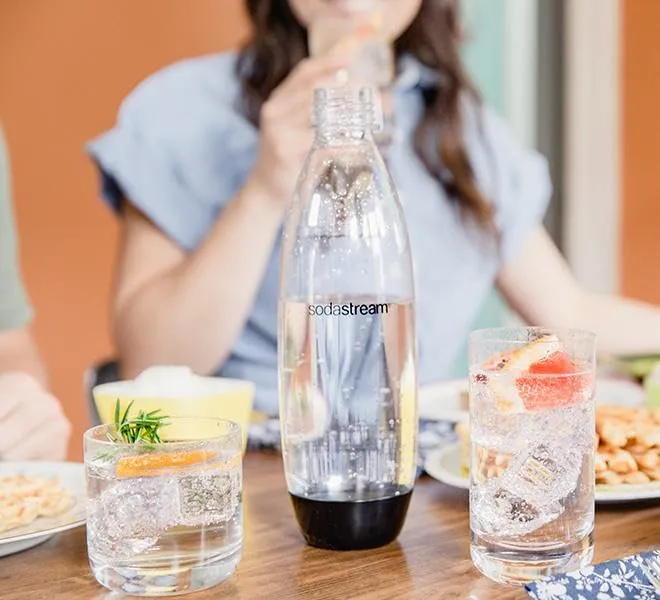 sodastream - Carbonating Bottles | Store even more fizzy drink favorites in your fridge | Dishwasher Safe | Slim Design: Fits in most car cup holders | 34 Fl Oz | Pack of 2 | Black